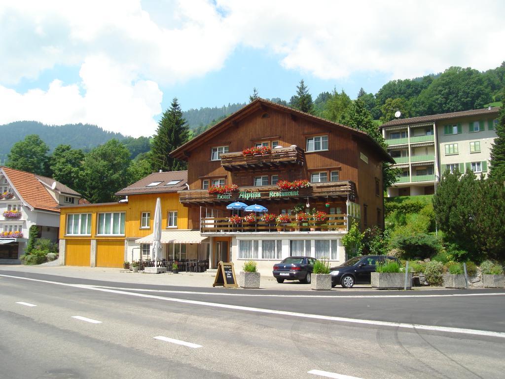 Hotel Alpina Unterwasser Exteriér fotografie